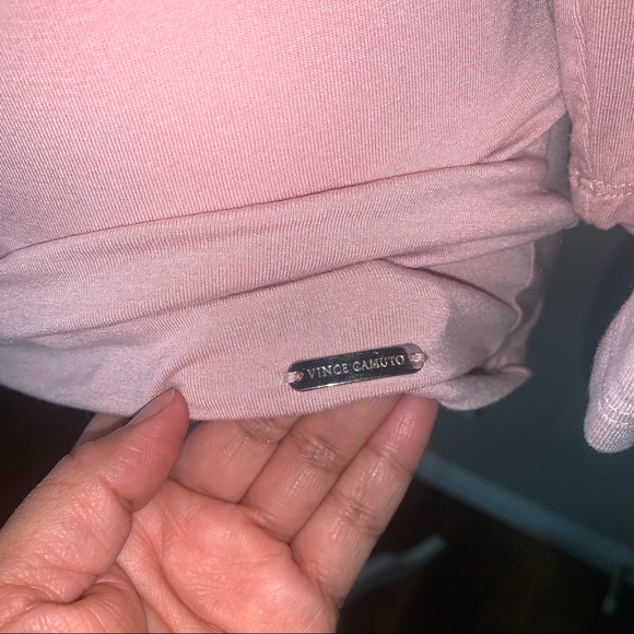 VINCE CAMUTO blouse size S - Picture 6 of 9